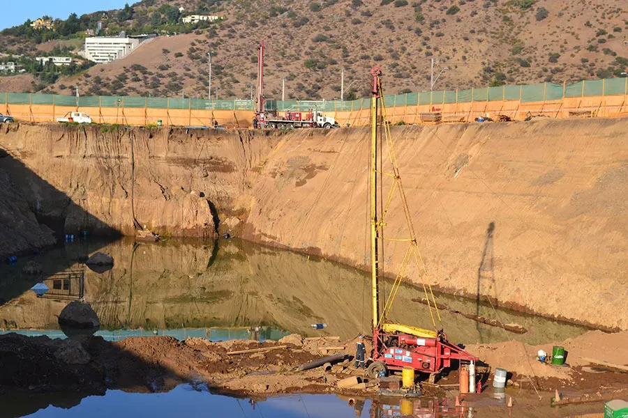 Faena de perforación de un pozo profundo